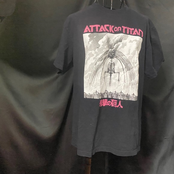 Attack on‎ Titan Anime Graphic Print T-Shirt Manga Eren Yeager Medium - Picture 1 of 3